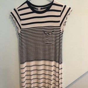 AE Women’s Shift T-shirt Striped Dress